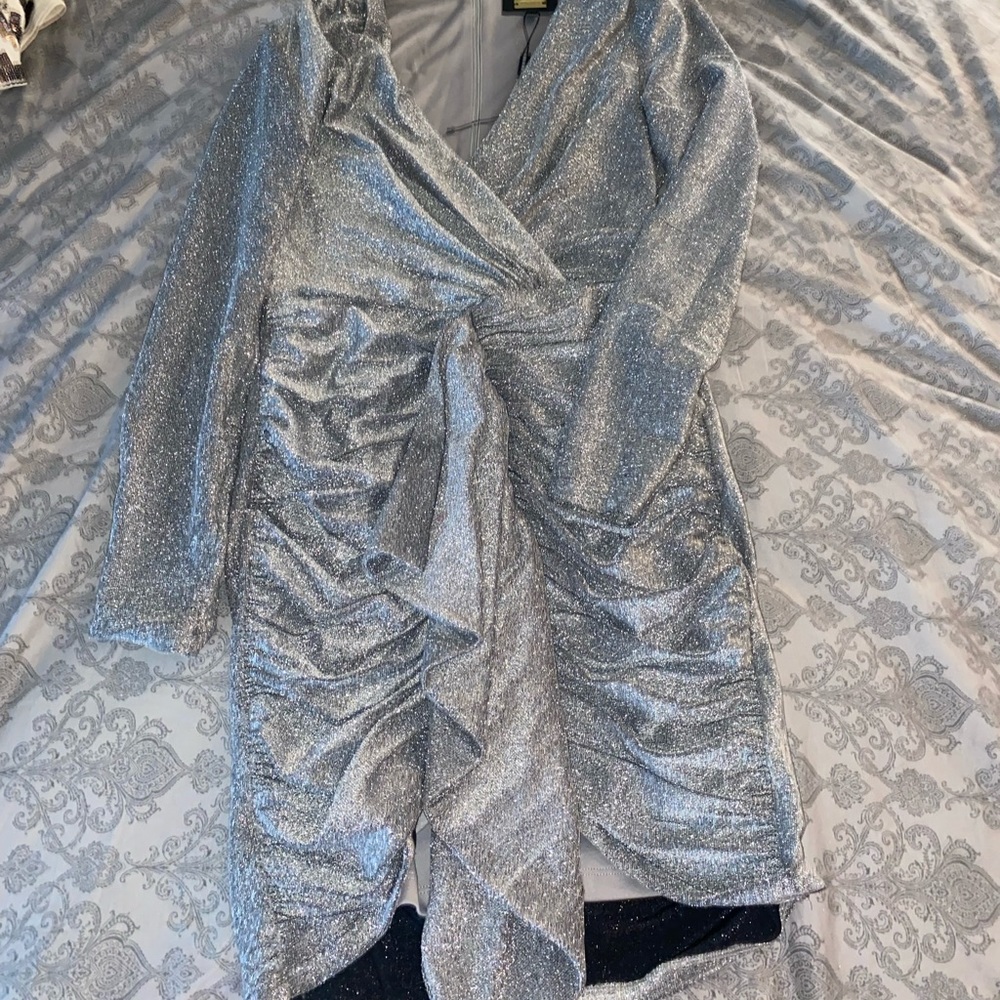 Sparkling and flattering dress